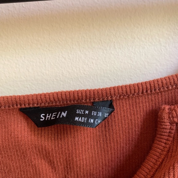 SHEIN Rust Button-Up Tank Top - Picture 3 of 3